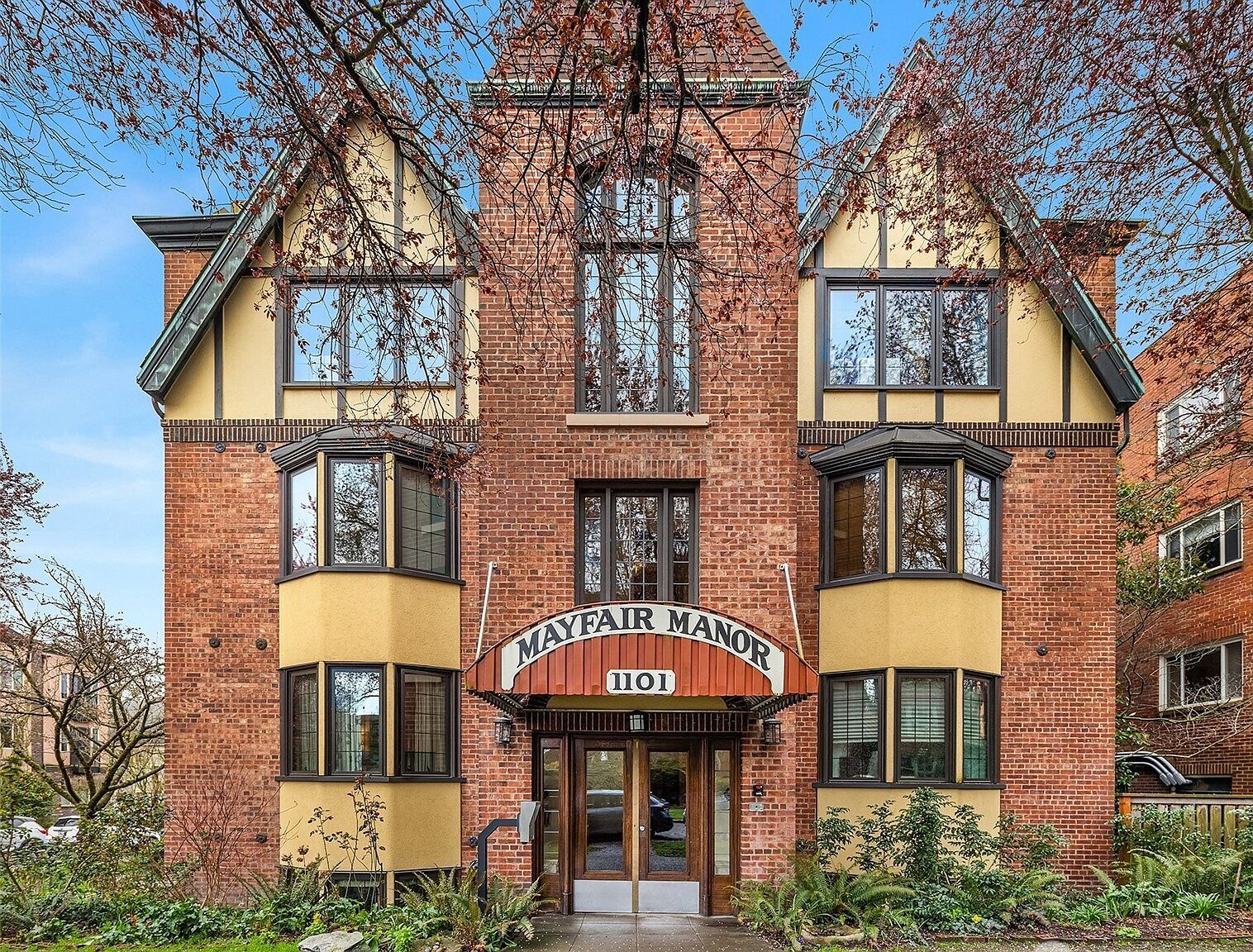 1101 17th Ave APT 303 Seattle, WA 98122  | Condominium