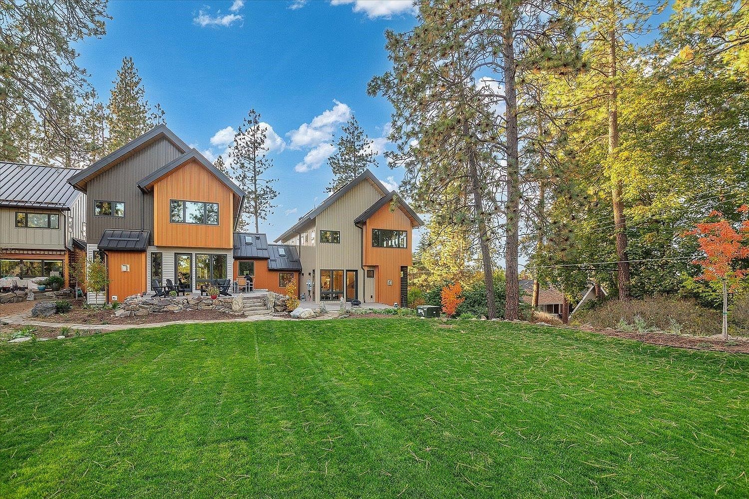 1417 S Ivory St Spokane, WA 99203 - Thumbnail 2