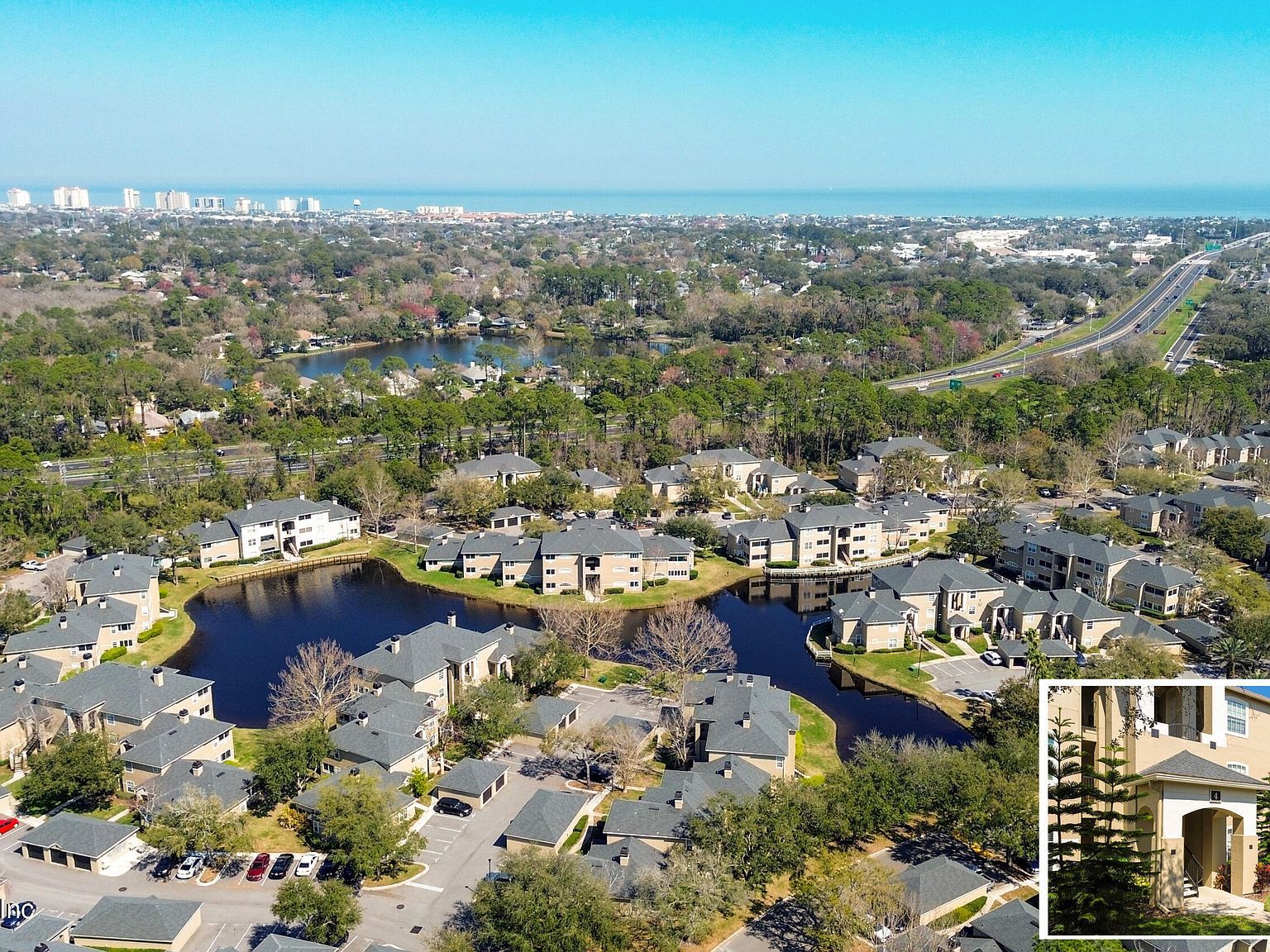 1701 The Greens Way APT 424 Jacksonville Beach, FL 32250 - Thumbnail 2