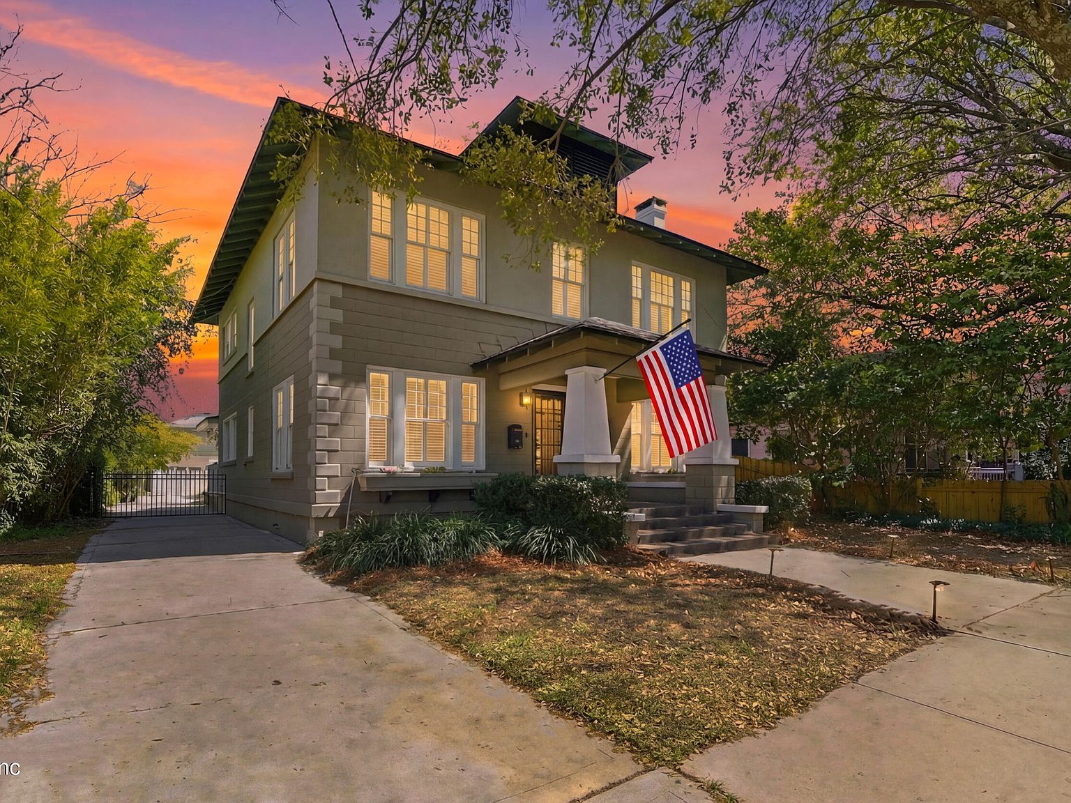 1405 Challen Ave Jacksonville, FL 32205 - Thumbnail 2