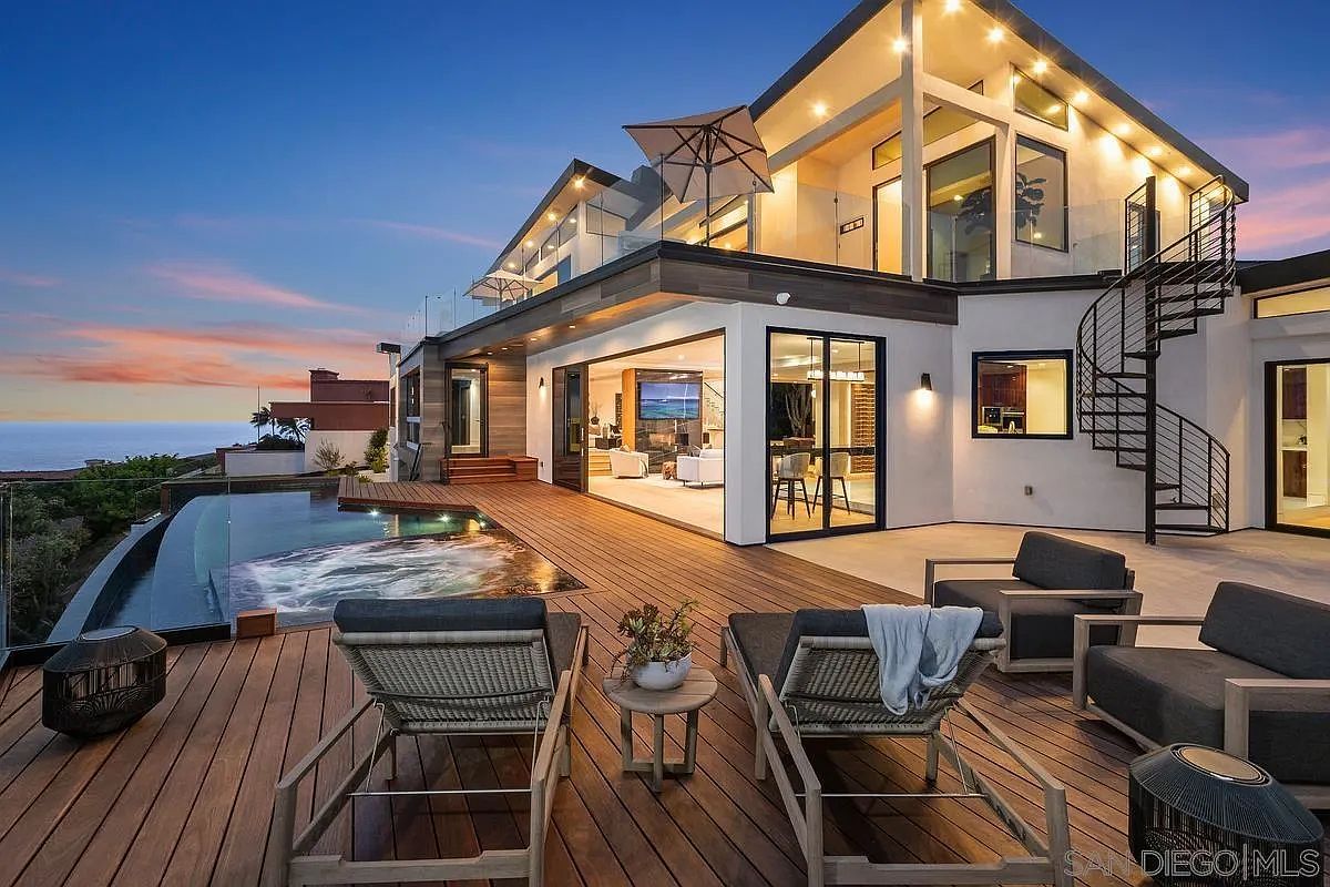 5727 Baja Mar La Jolla, CA 92037  | Single Family