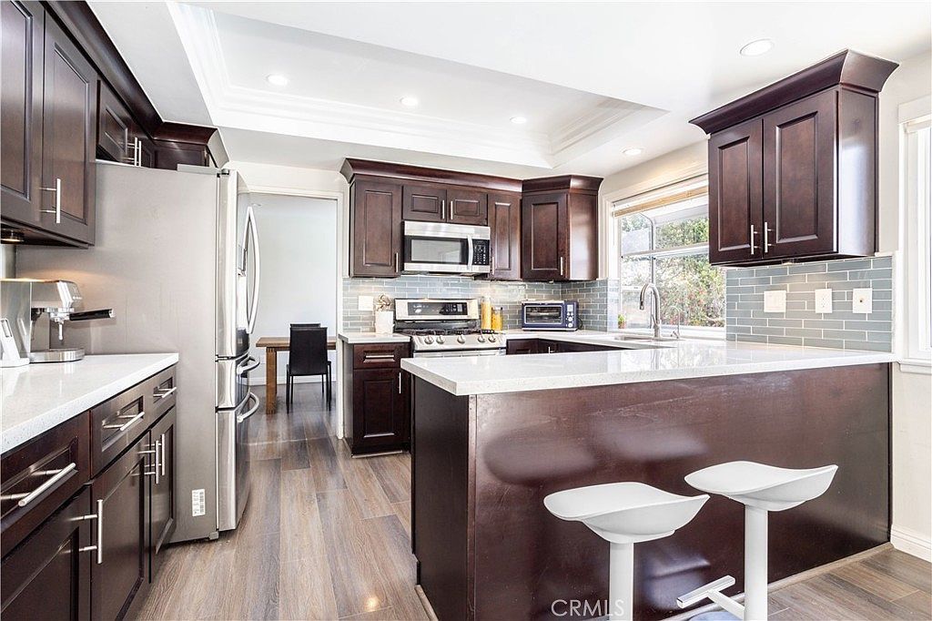 18520 Asuncion St Porter Ranch, CA 91326 - Thumbnail 2