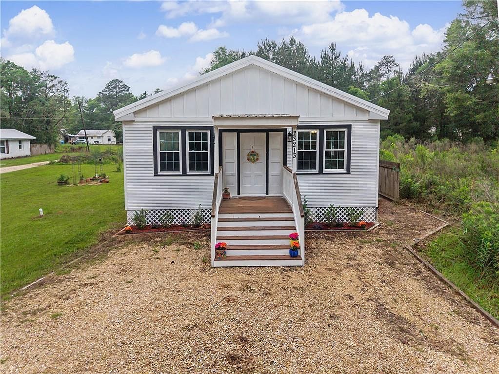 23213 Railroad Ave Robert, LA 70455, 70455