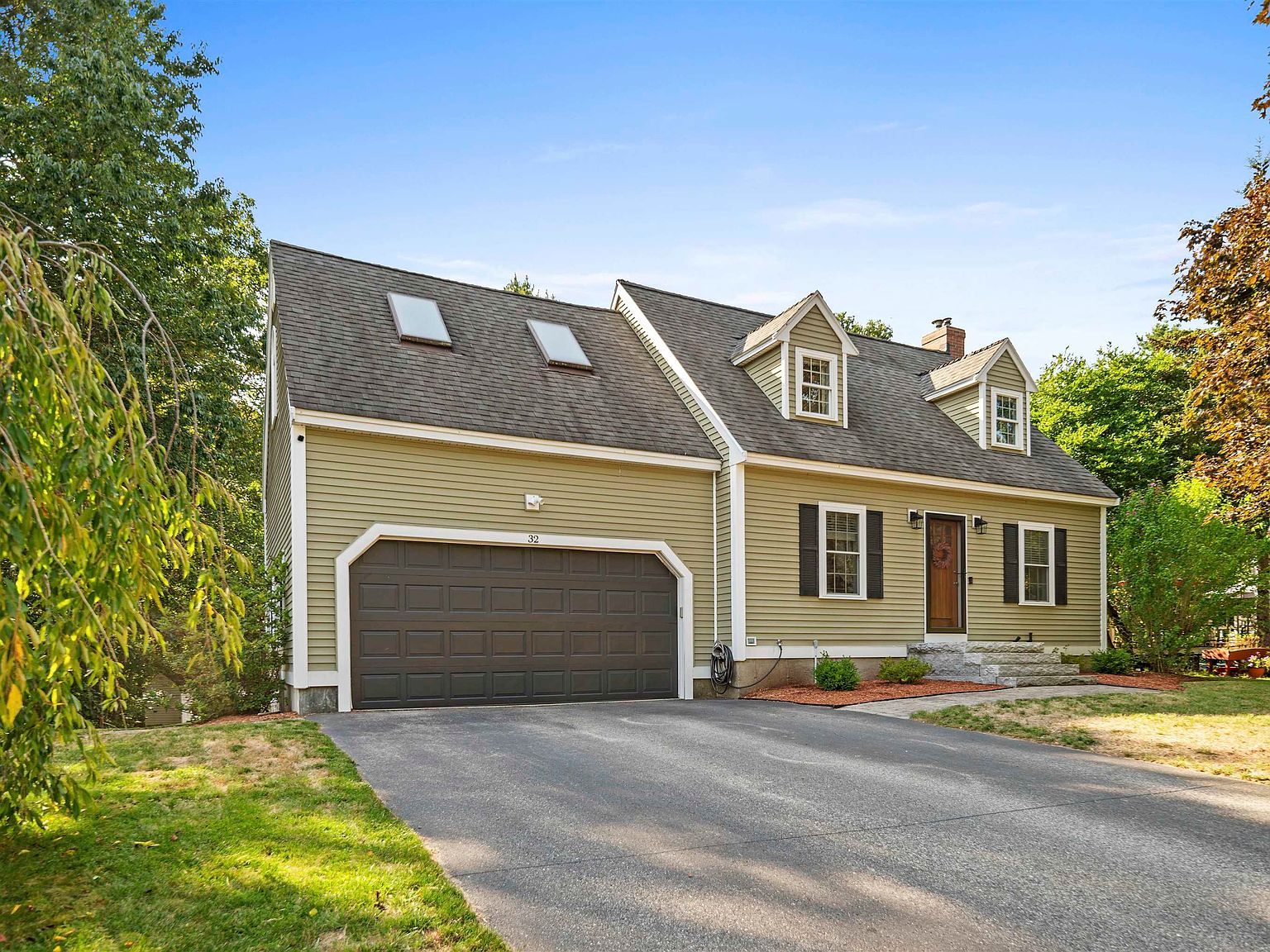 32 Louisburg Cir Exeter, NH 03833 - Thumbnail 2