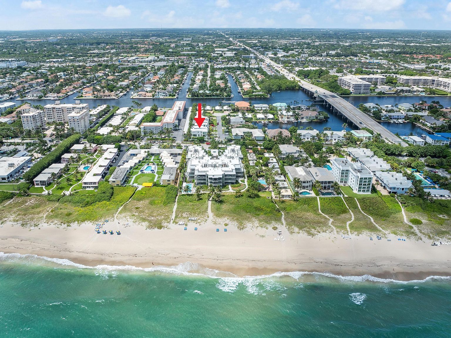 1070 Del Harbour Dr Delray Beach, FL 33483 - Thumbnail 2