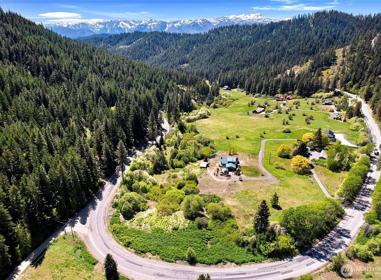 1111 Chumstick Hwy Leavenworth, WA 98826 - Thumbnail 2