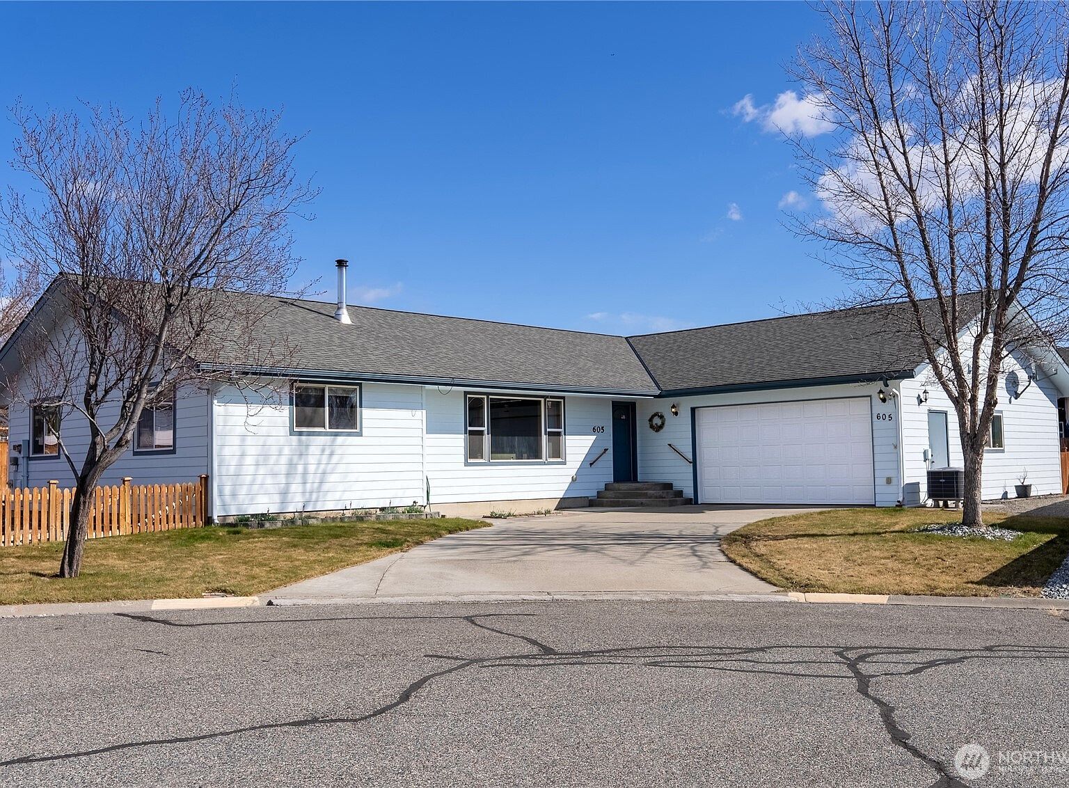 605 Pinyon Pl Omak, WA 98841  | Single Family