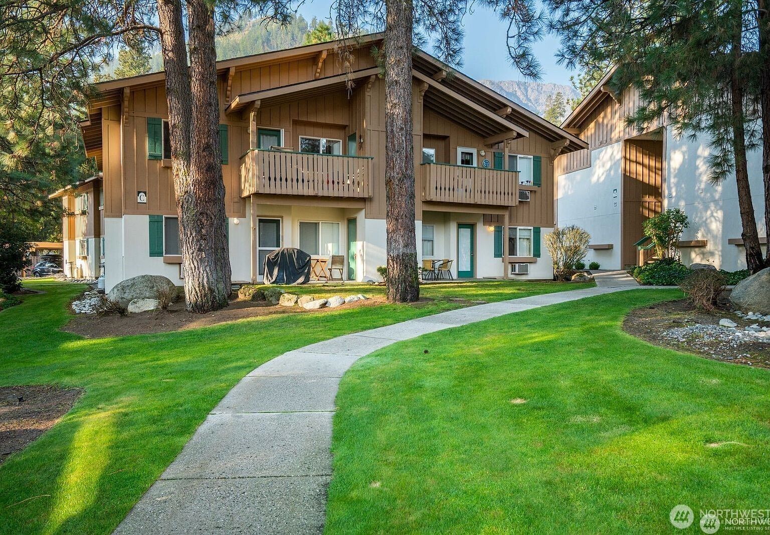 525 Alpine Pl APT C1 Leavenworth, WA 98826  | Condominium