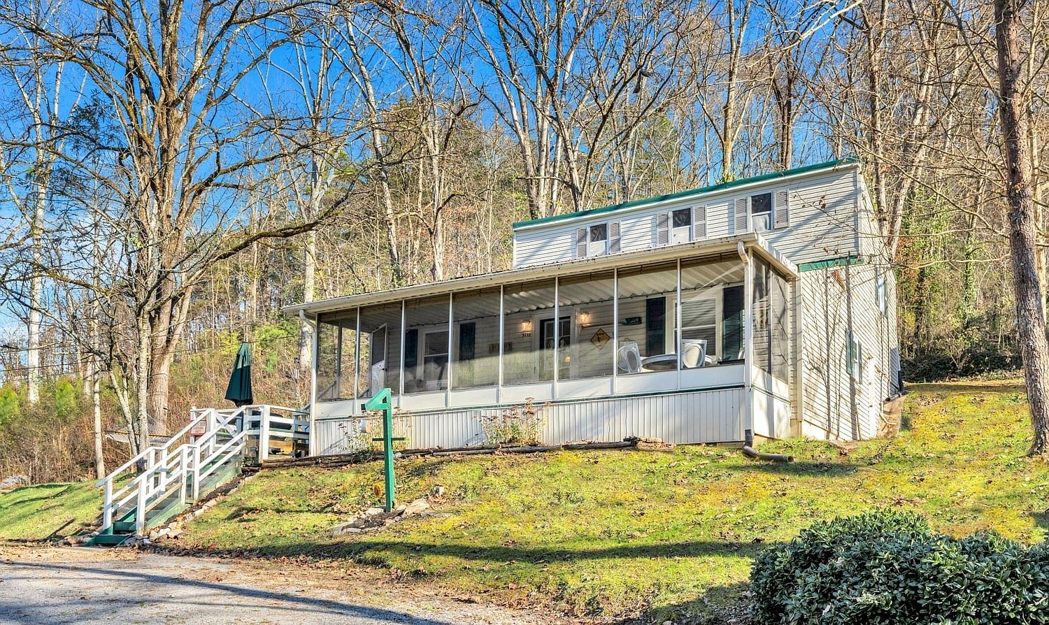 3745 Holmes Creek Rd Smithville, TN 37166 - Thumbnail 2