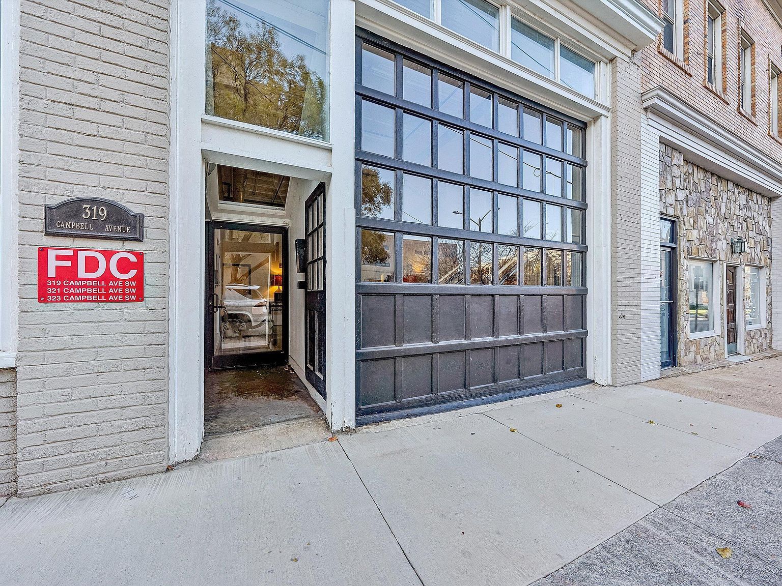 319 Campbell Ave SW APT 206 Roanoke, VA 24016 - Thumbnail 2