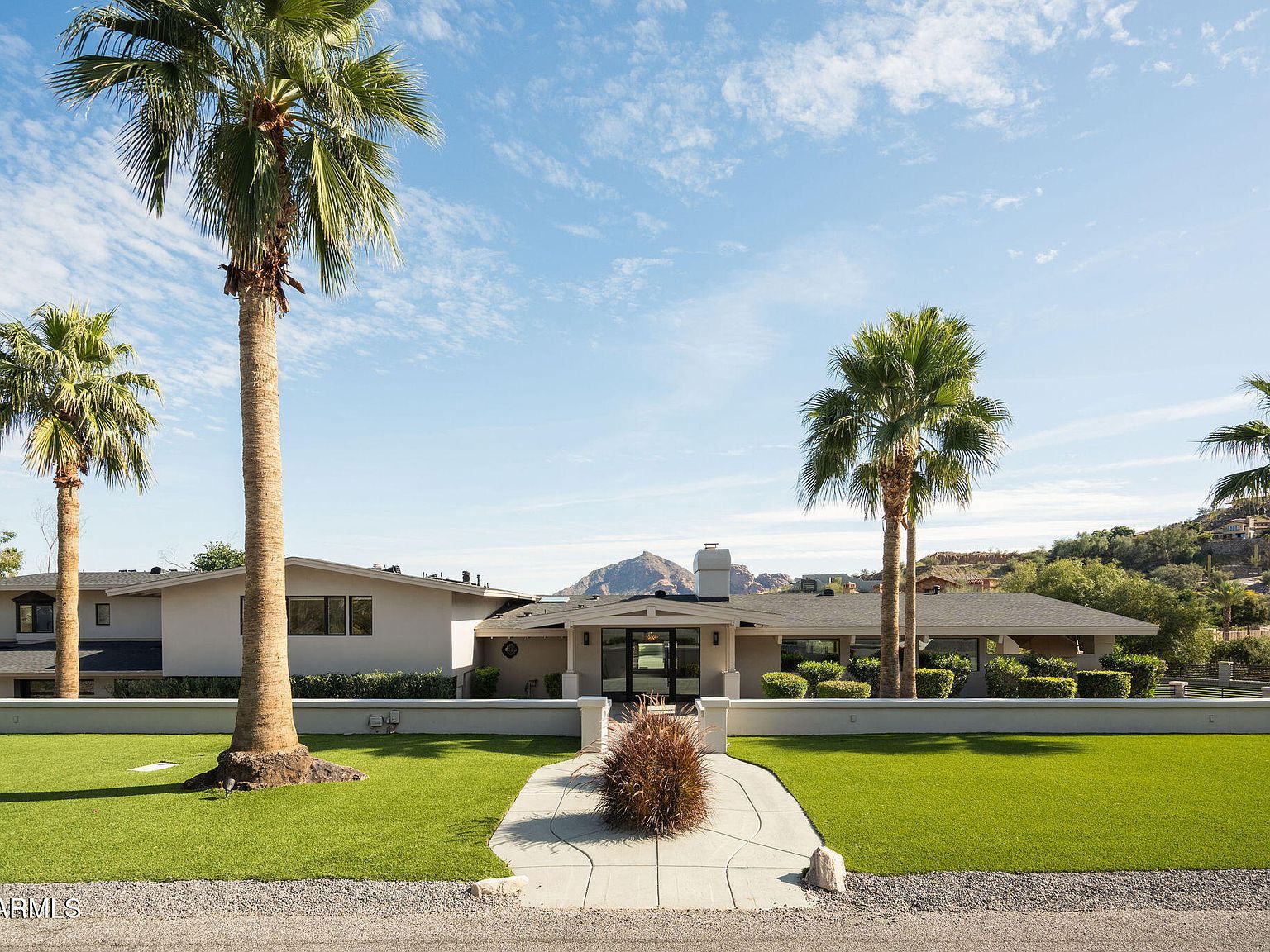 4401 E Sparkling Ln Paradise Valley, AZ 85253 - Thumbnail 2