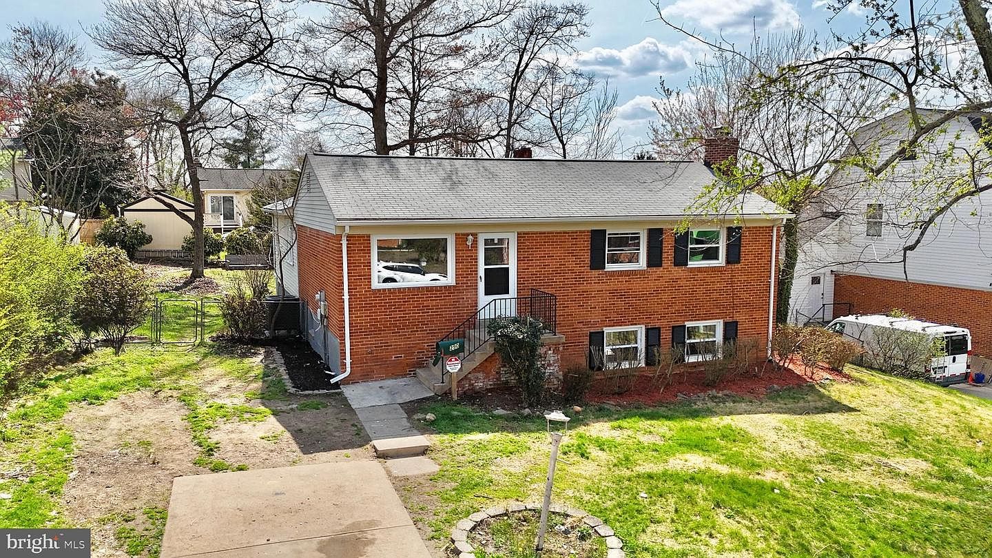 2907 Alliance Ln Woodbridge, VA 22193  | Single Family