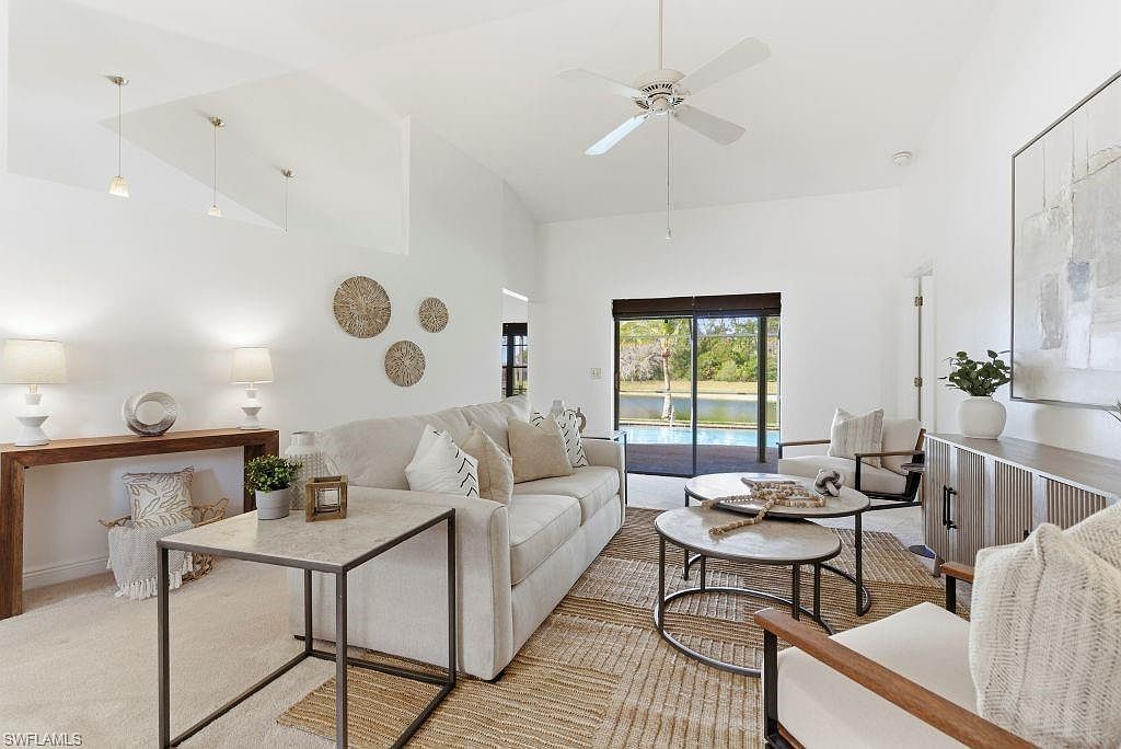 19184 Pine Run Ln Fort Myers, FL 33967  | Single Family