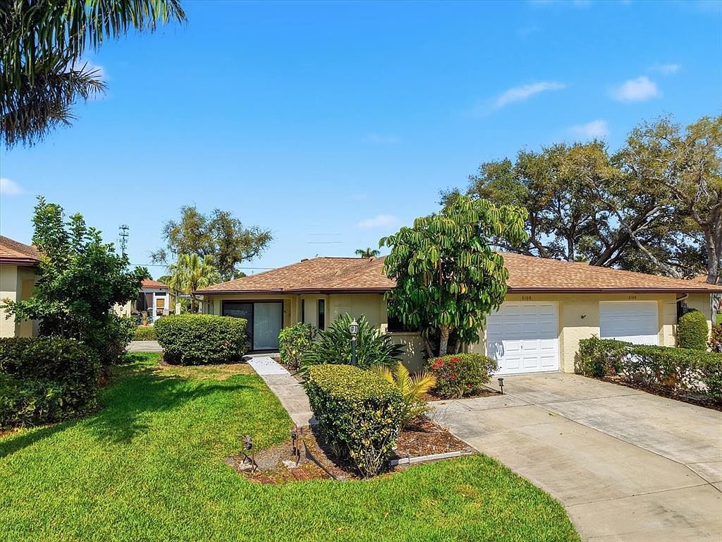 6108 Penny Ln Bradenton, FL 34207  | Condominium