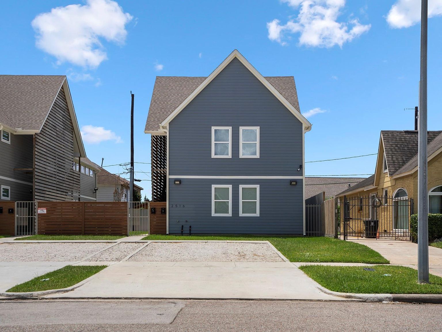 2516 Cleburne St Houston, TX 77004 - Thumbnail 2