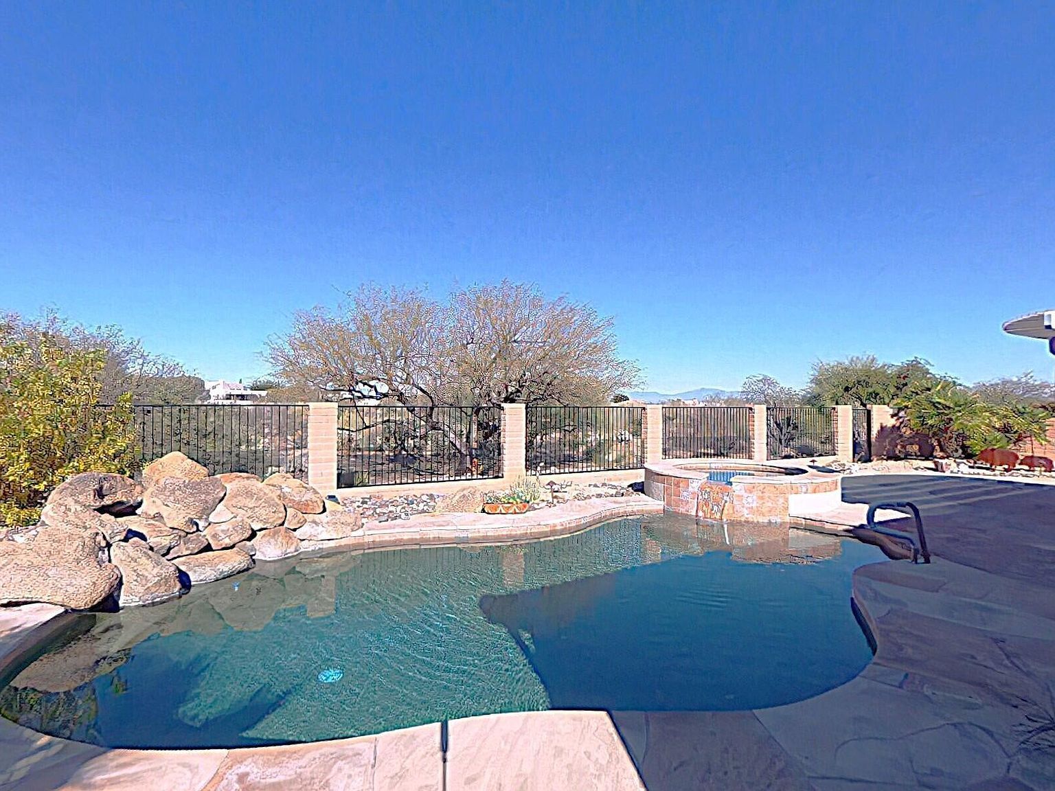 1102 W Camino Monte Cristo Green Valley, AZ 85614 - Thumbnail 2