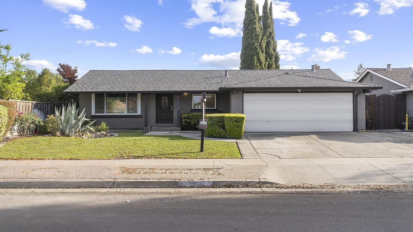 4584 Rotherhaven Way San Jose, CA 95111 - Thumbnail 2