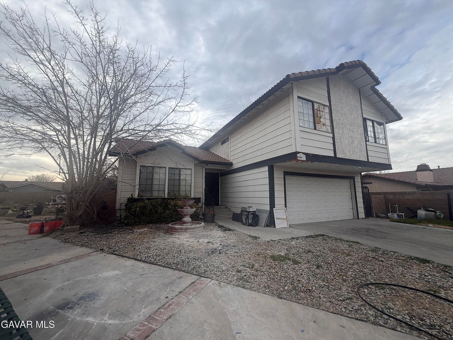 42927 21st St W Lancaster, CA 93536 - Thumbnail 2