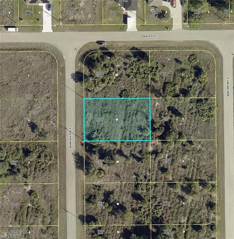 909 Norfolk Ave S Lehigh Acres, FL 33974 - Thumbnail 2