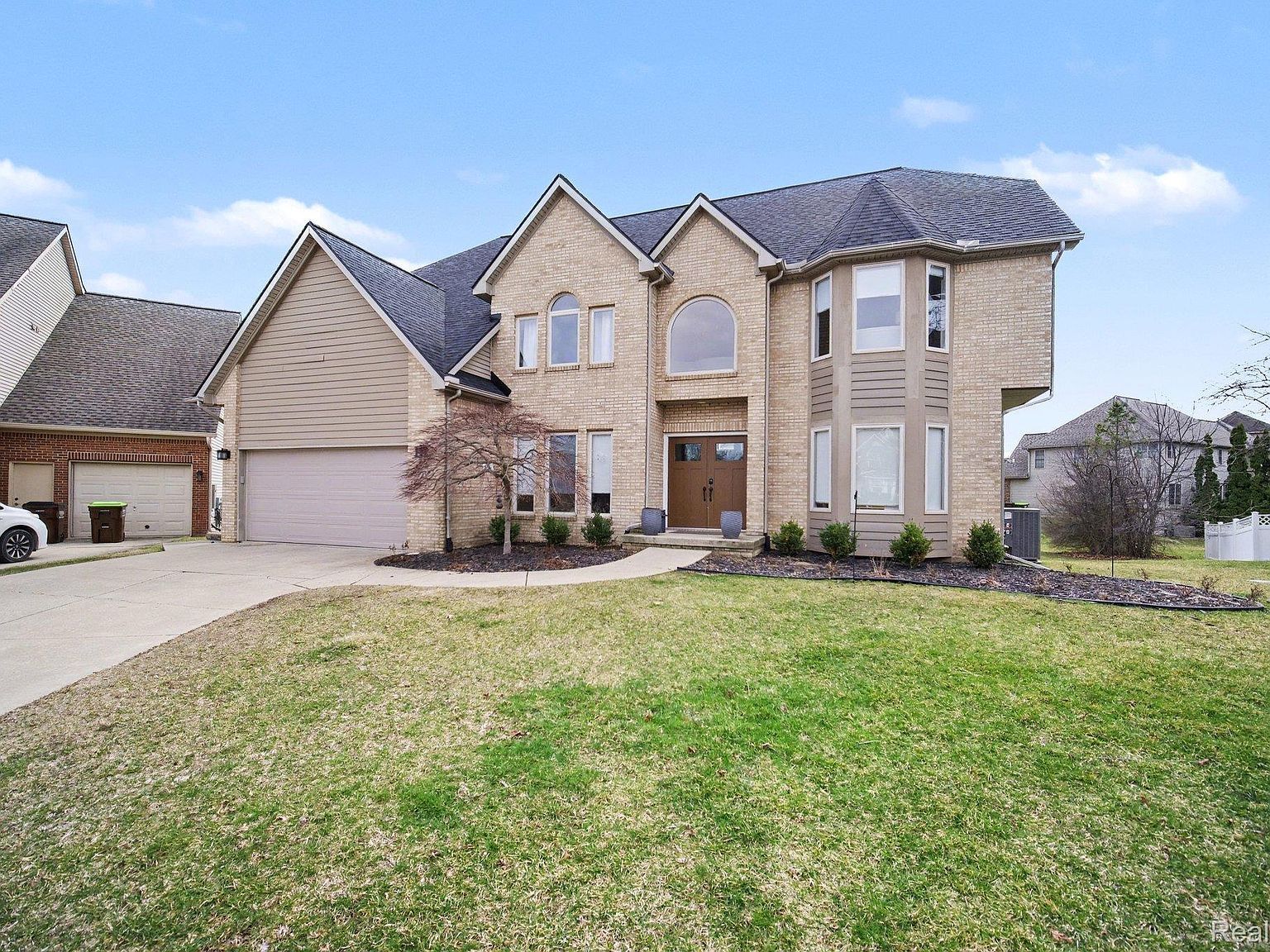 1717 Foxdale Ln Ann Arbor, MI 48108  | Single Family