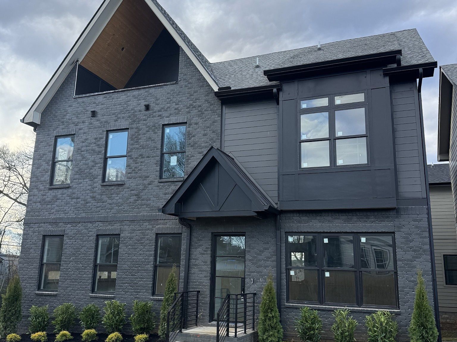 1311 61st Ave N Nashville, TN 37209 - Thumbnail 2