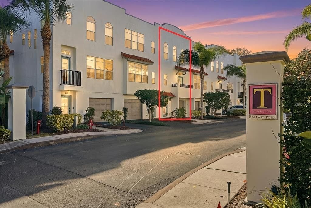 3106 Toscana Cir Tampa, FL 33611 - Thumbnail 2