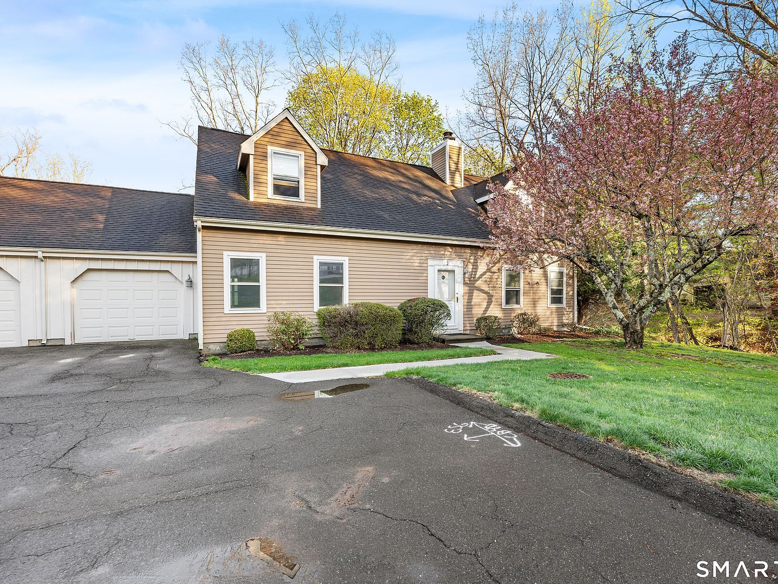 12 Old Towne Rd Unit 12 Cheshire, CT 06410  | Condominium