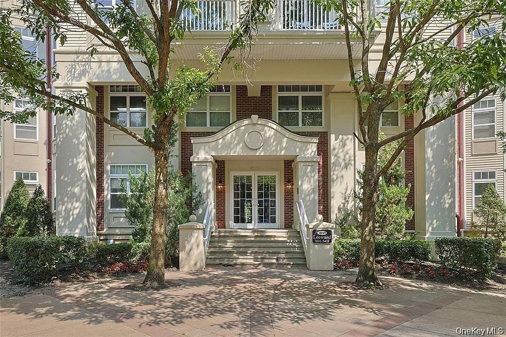 3207 Leeward Dr Haverstraw, NY 10927 - Thumbnail 2