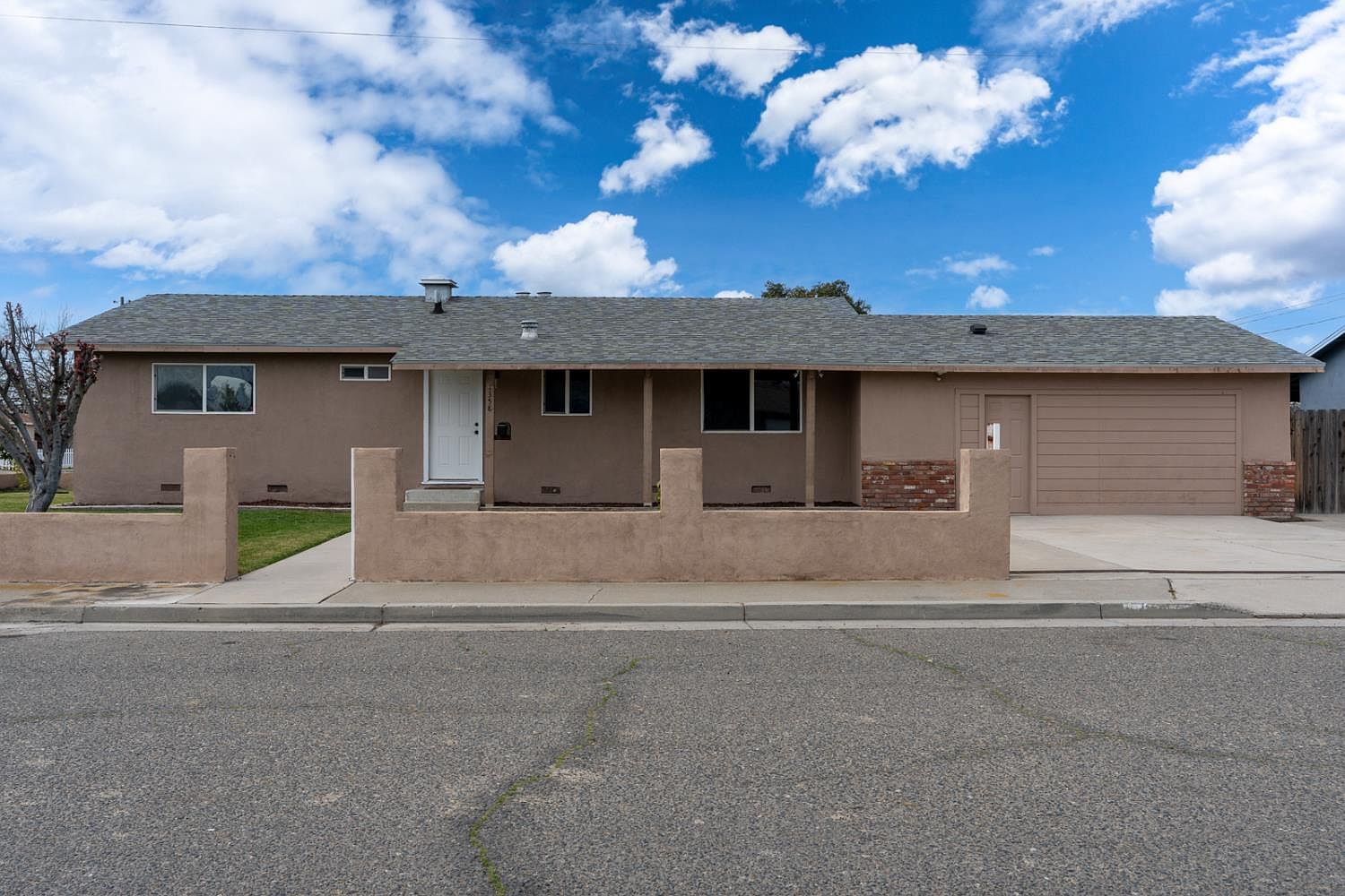 1358 Conner Ave Dos Palos, CA 93620 - Thumbnail 2