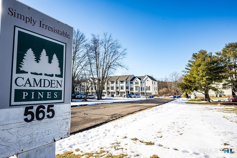 565 Newfield St APT 34 Middletown, CT 06457 - Thumbnail 2