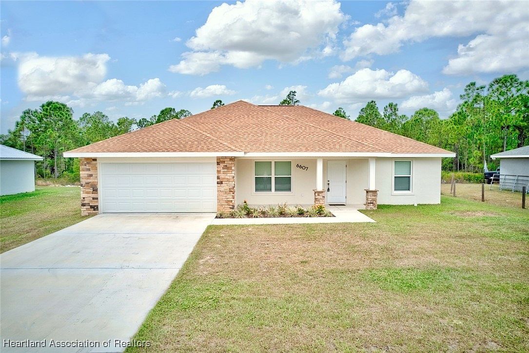 6607 Burkett Ave Sebring, FL 33875 - Thumbnail 2