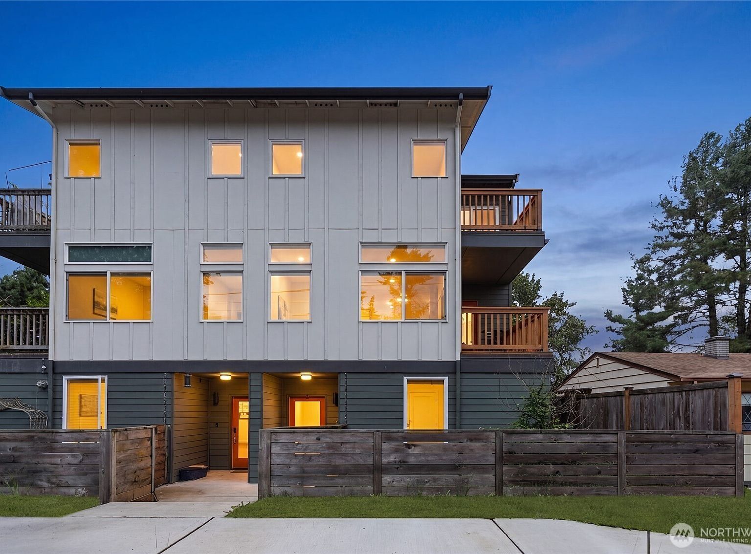 18309 11th Ave NE #B Shoreline, WA 98155, 98155