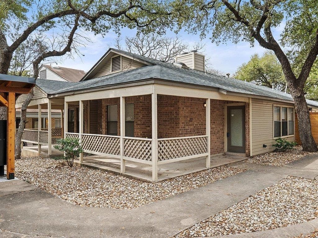 7825 Beauregard Cir APT 22 Austin, TX 78745 - Thumbnail 2