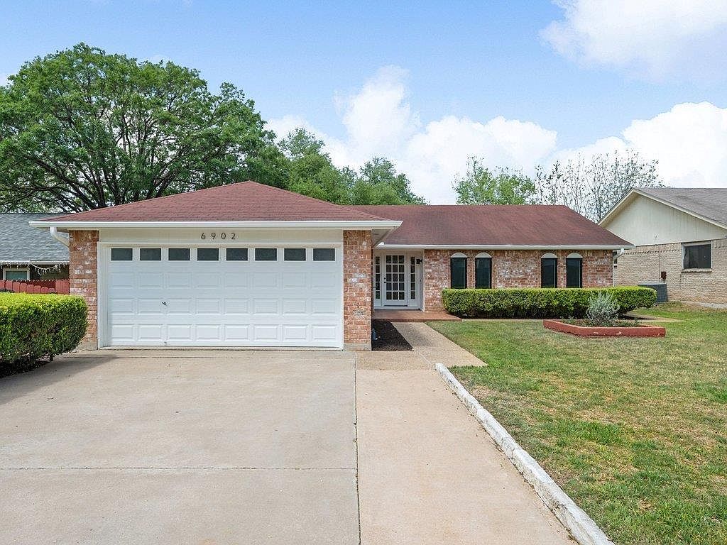 6902 Meadow Run Austin, TX 78745  | Single Family