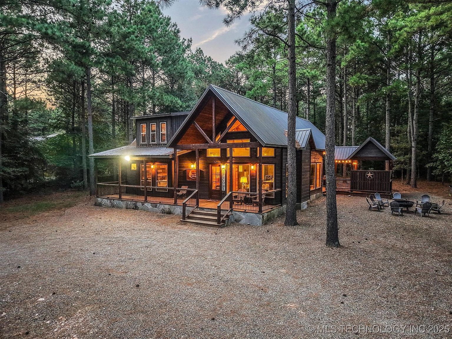 135 Stone Pine Broken Bow, OK 74728 - Thumbnail 2