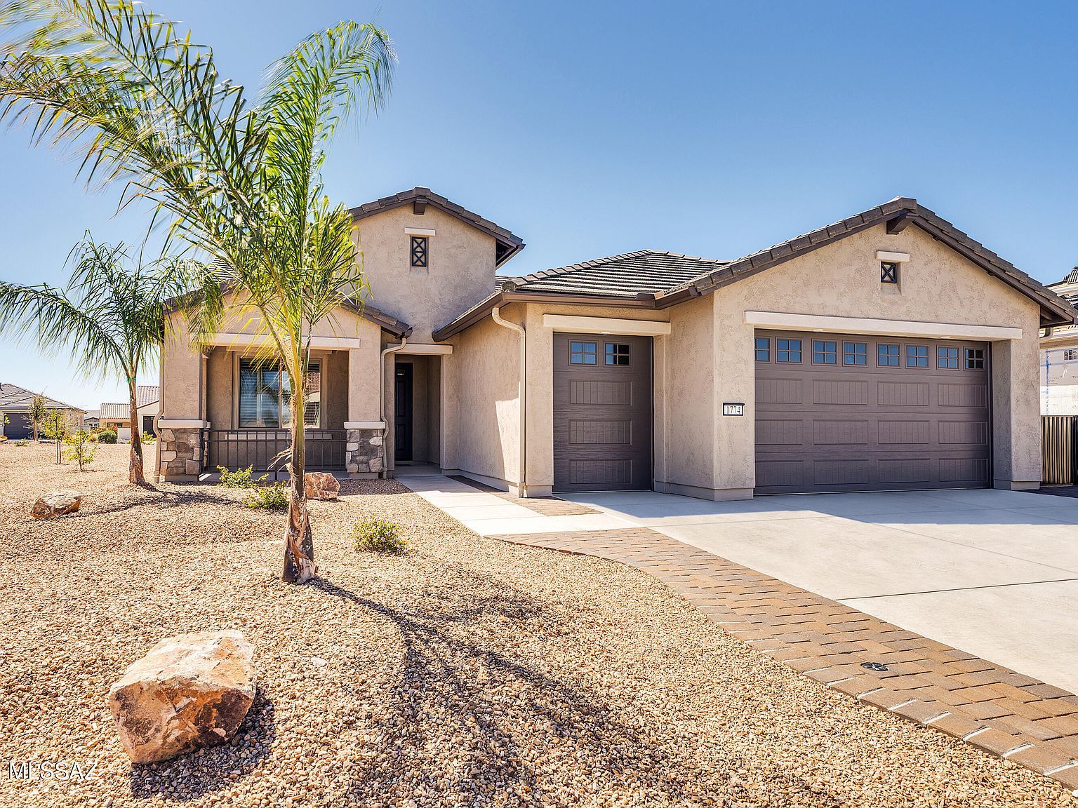 1774 E Wintergreen Dr Green Valley, AZ 85614 - Thumbnail 2