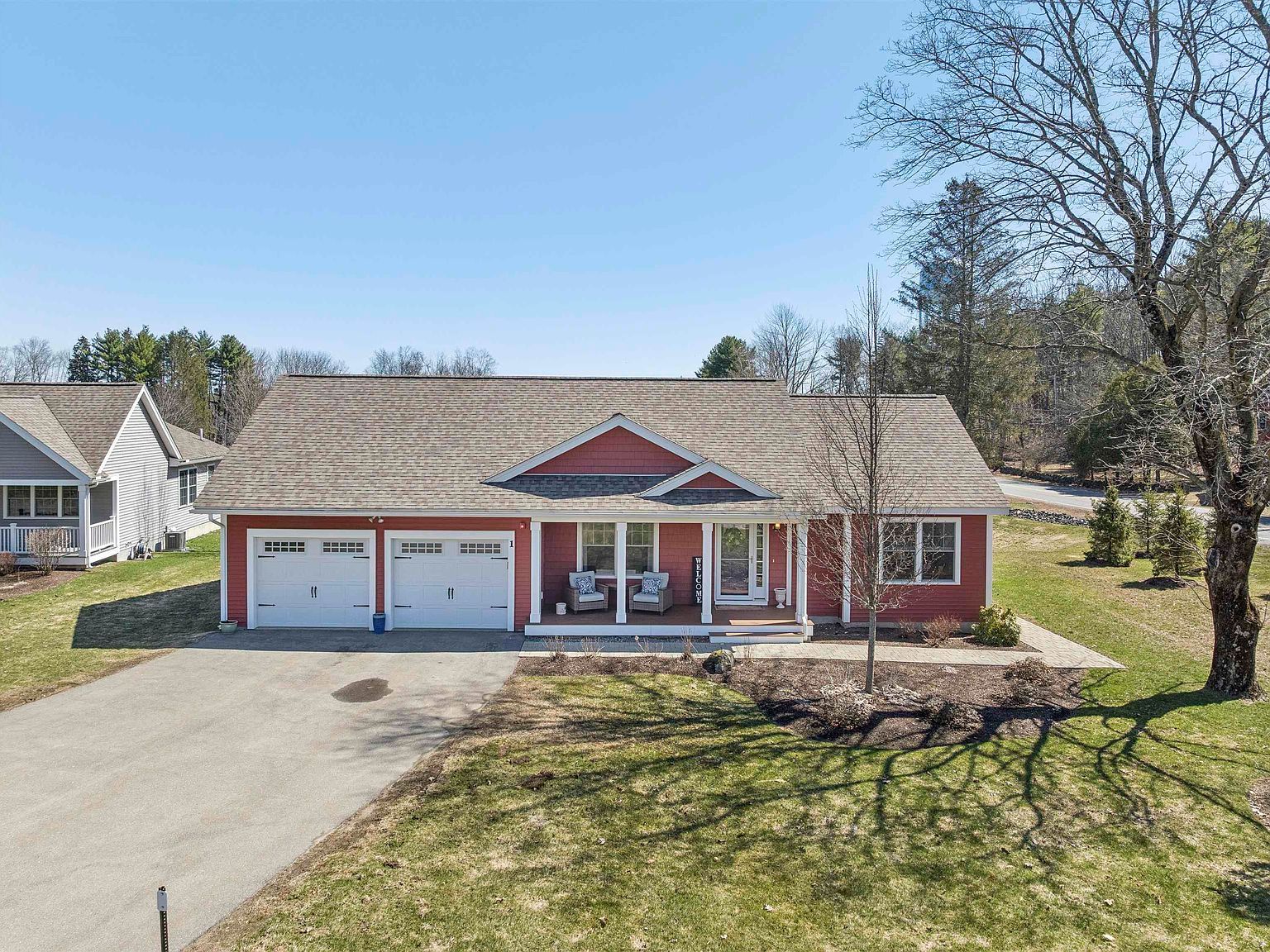 1 Three Ponds Dr Brentwood, NH 03833  | Condominium