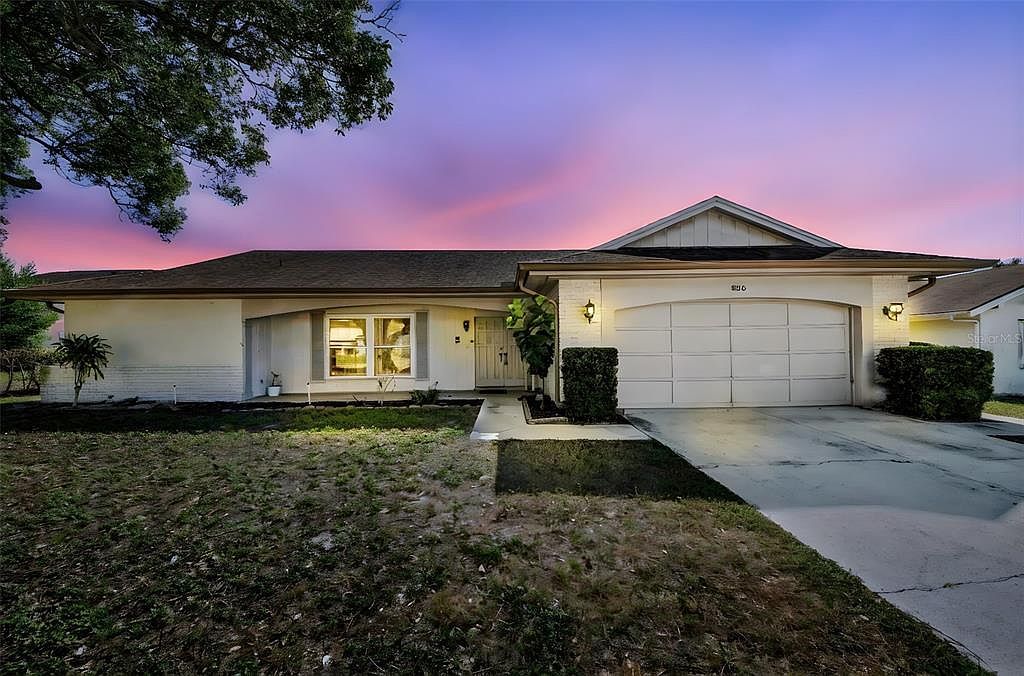 8810 Seeley Ln Hudson, FL 34667 - Thumbnail 2