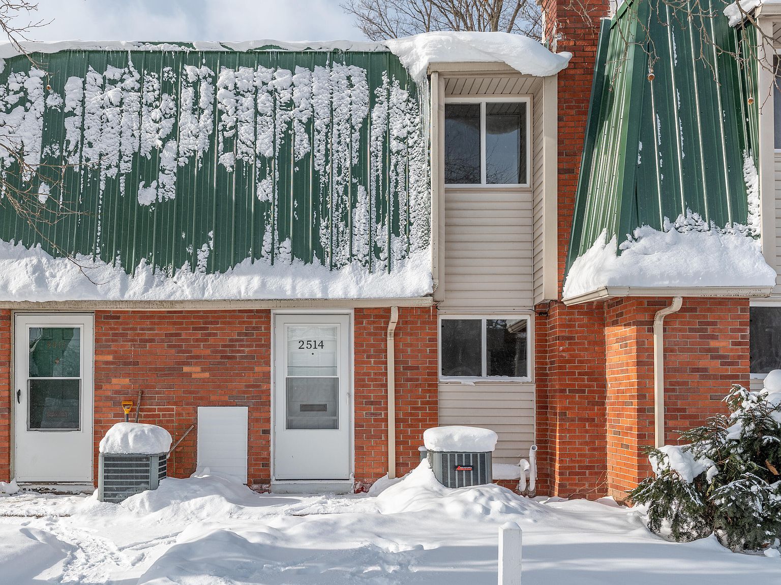 2514 Townhouse Ln Kalamazoo, MI 49001 - Thumbnail 2