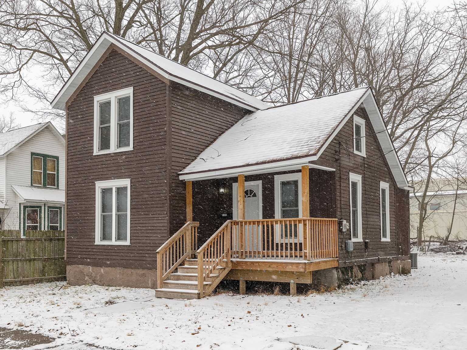 1404 N Edwards St Kalamazoo, MI 49007 - Thumbnail 2