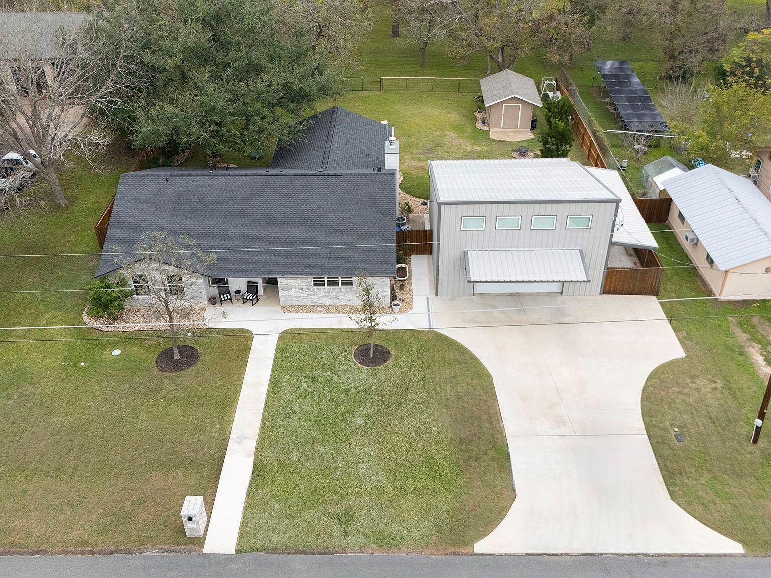 4400 County Road 123 Round Rock, TX 78664 - Thumbnail 2