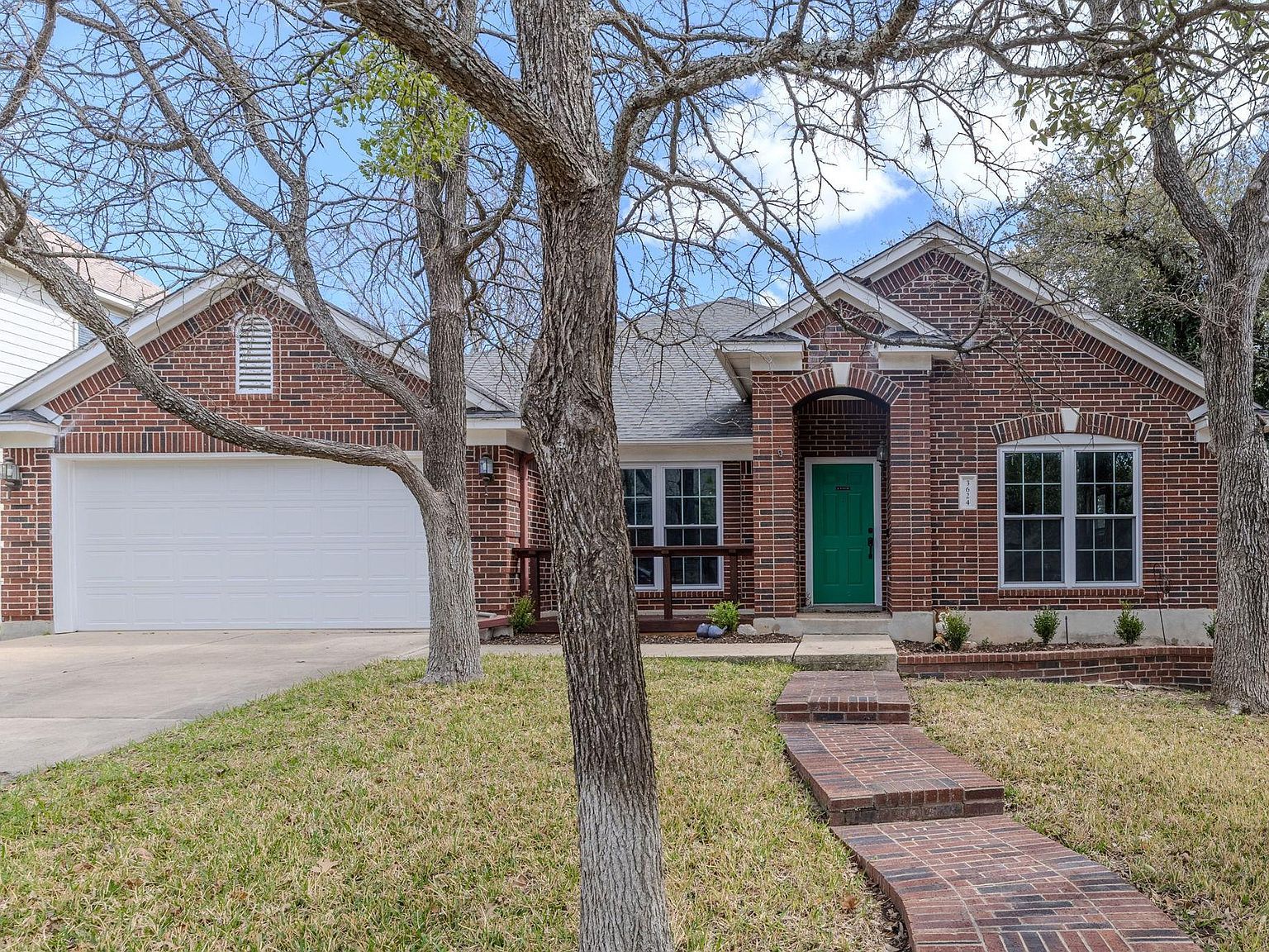 3624 Flora Vista Loop Round Rock, TX 78681 - Thumbnail 2