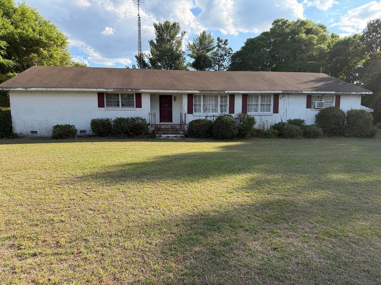 1976 Willow Swamp Rd Norway, SC 29113  | Single Family