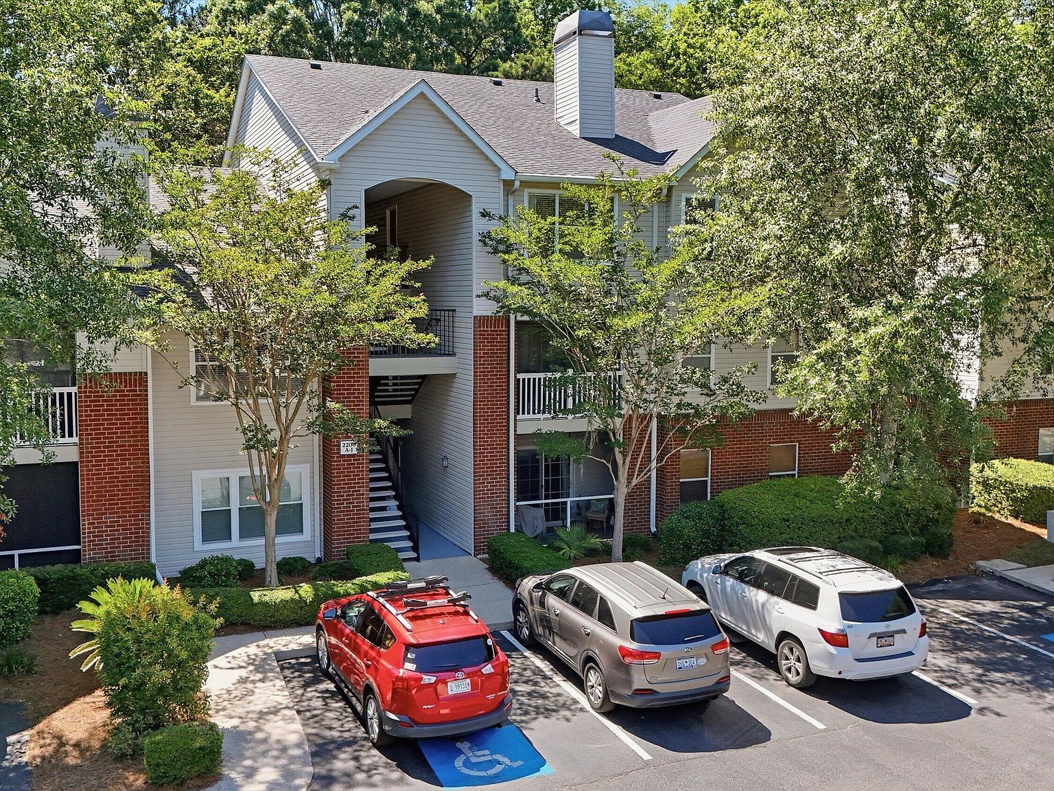 2011 N Highway 17 Unit 2200I Mount Pleasant, SC 29466  | Condominium