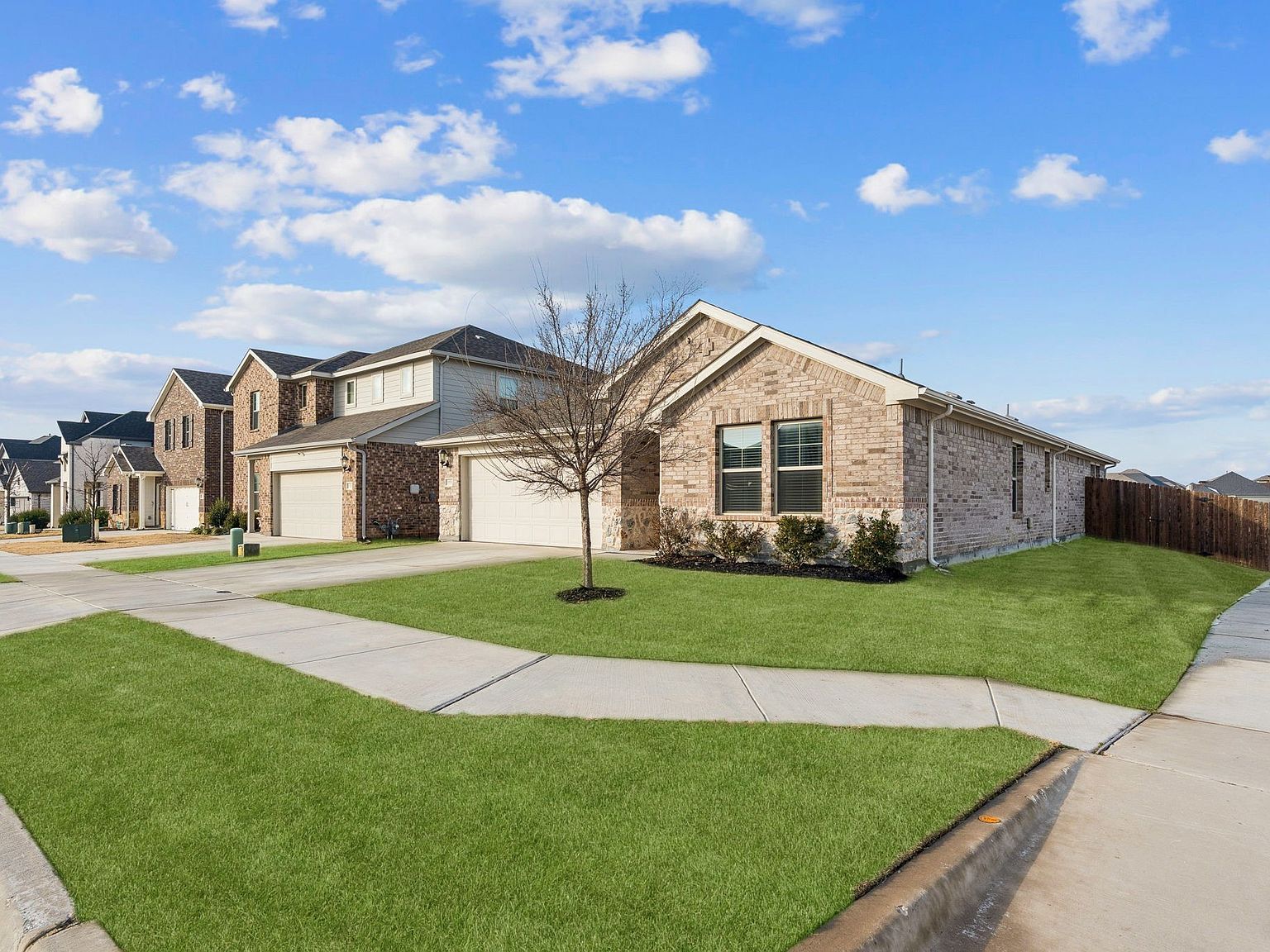 10569 Takala Dr Fort Worth, TX 76179 - Thumbnail 2