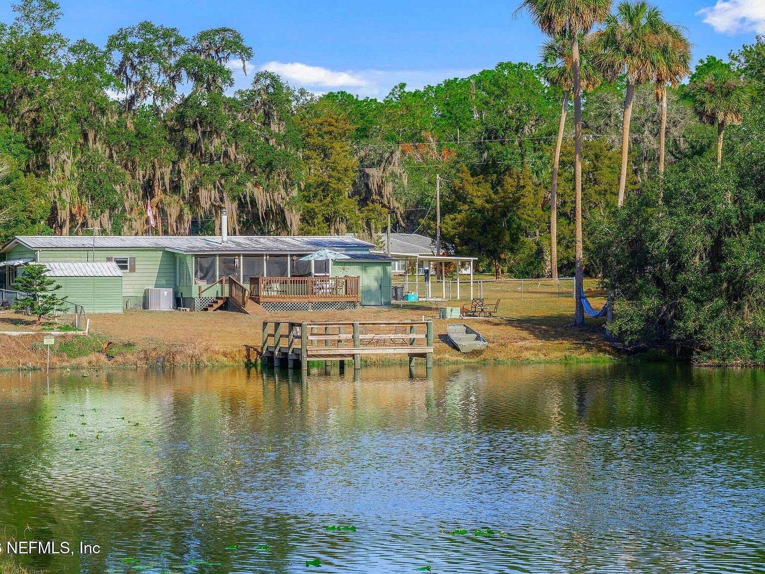 215 Saratoga Dr Satsuma, FL 32189 - Thumbnail 2