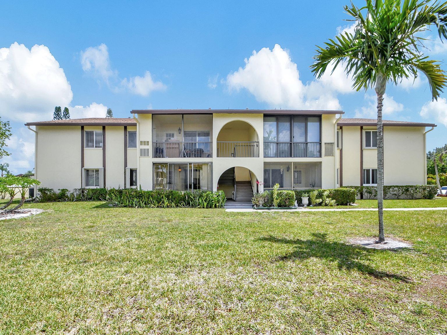 3531 Tall Pine Way APT C-1 Greenacres, FL 33463 - Thumbnail 2