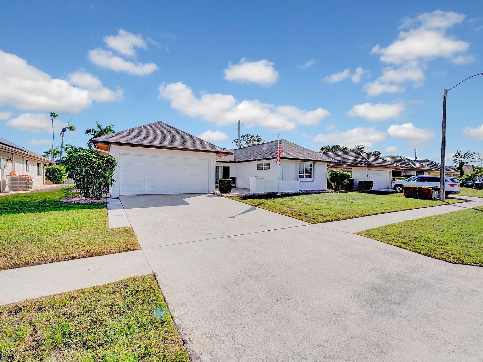 10306 Green Trail Dr N Boynton Beach, FL 33436 - Thumbnail 2