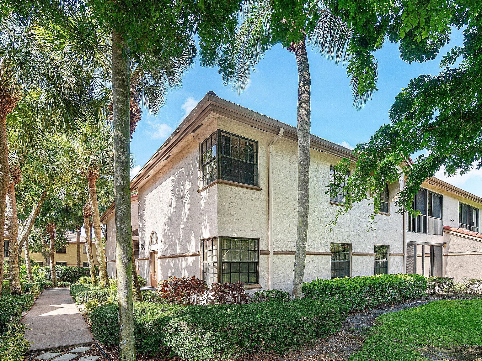 5171 Europa Dr APT G Boynton Beach, FL 33437, 33437