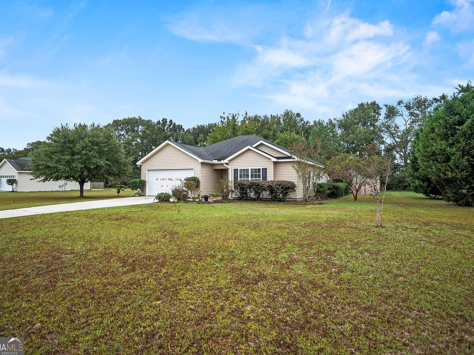 152 Sandalwood Cir Statesboro, GA 30458 - Thumbnail 2